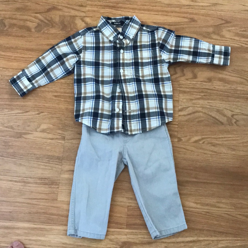 Gymboree Pants and Shirt Set Size 12-18 Months.